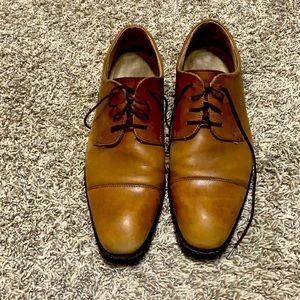 Very Cuoio dress shoes